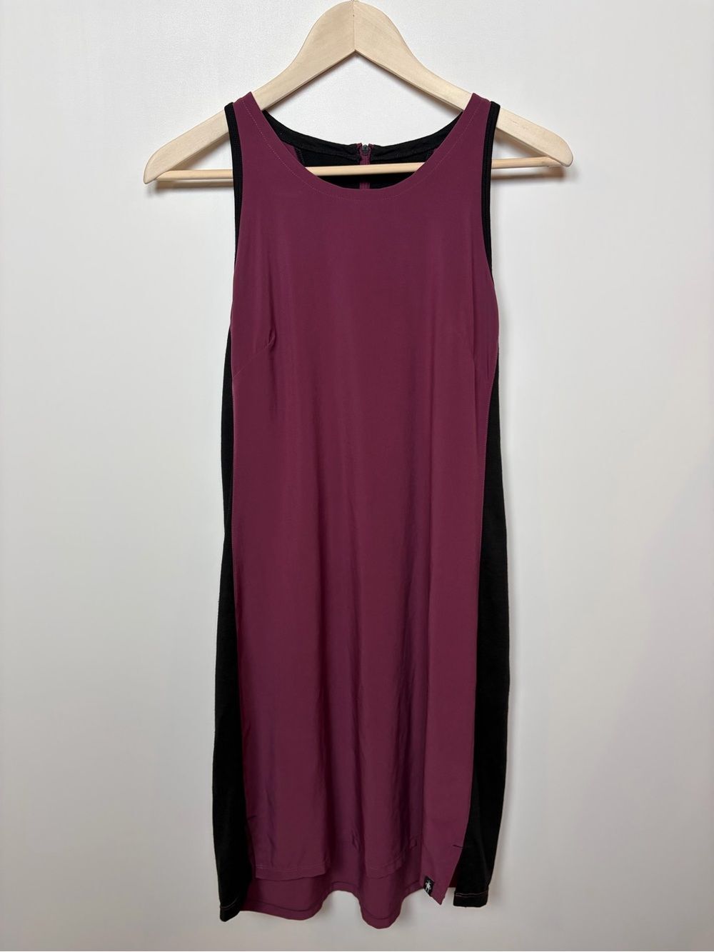 Smartwool Maroon Black Stripe Sleeveless Dress Women’s Size Medium